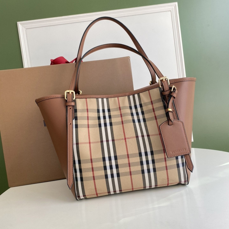 B**rry shopping bags
